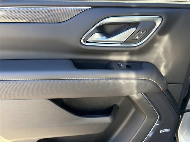 Used 2024 GMC Yukon AT4 w/ Technology Package image 20