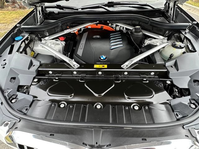 Used 2021 BMW X5 xDrive45e w/ Premium Package AWD/4WD image 8