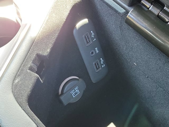Used 2022 Dodge Challenger R/T RWD image 22