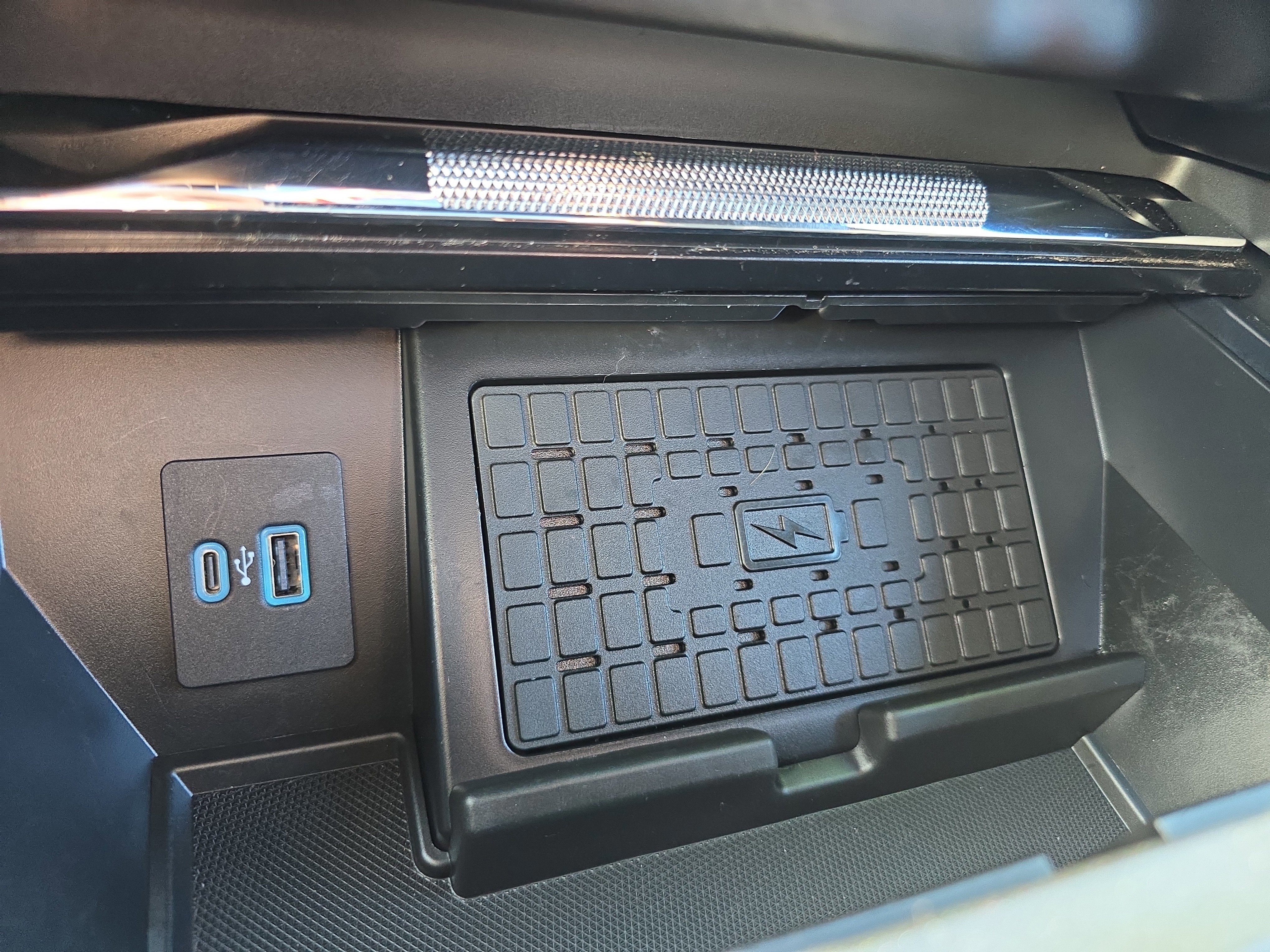 Certified 2023 Ford F150 Raptor image 39