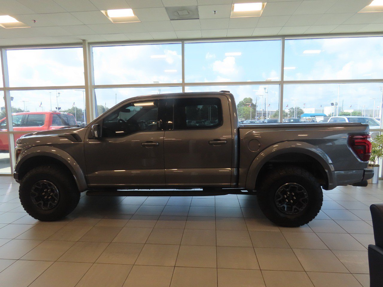 Certified 2024 Ford F150 Raptor w/ Equipment Group 803A Raptor R AWD/4WD image 6