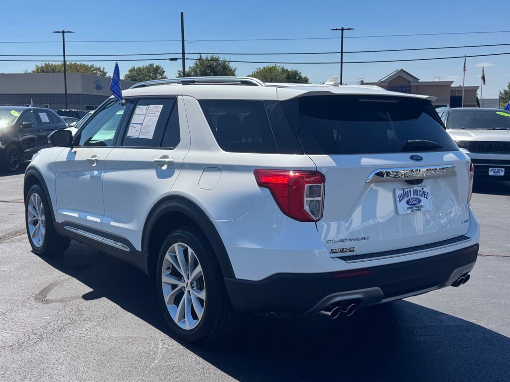 Certified 2023 Ford Explorer Platinum w/ Technology Package AWD/4WD image 30