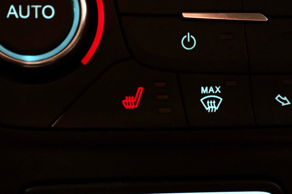 Certified 2017 Ford Escape Titanium image 5