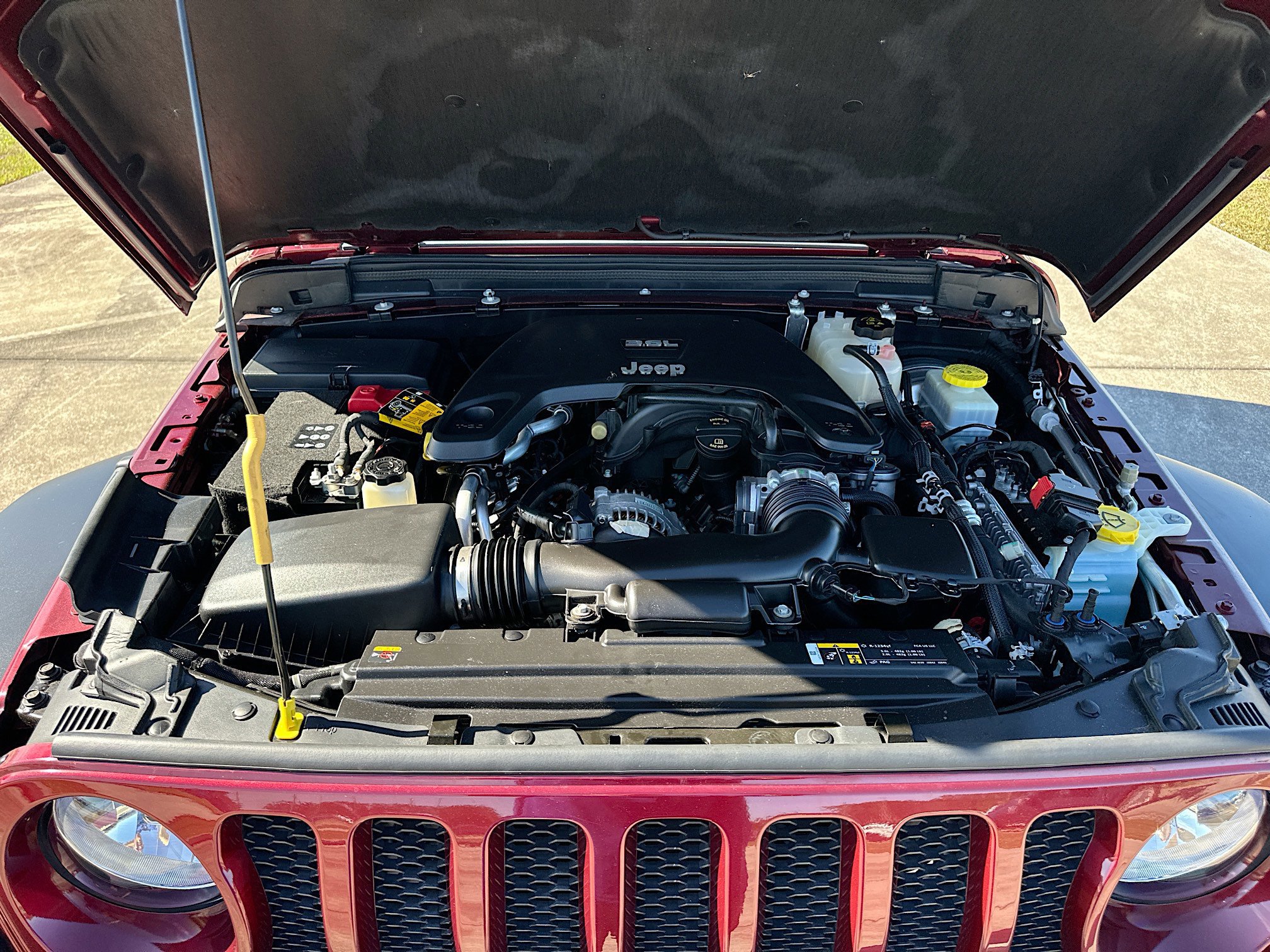 Used 2021 Jeep Wrangler Sport image 26