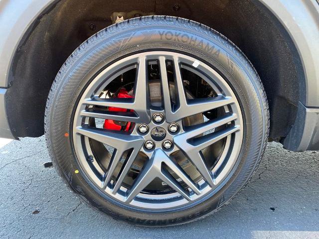 Certified 2025 Ford Explorer ST-Line w/ ST-Line Street Pack AWD/4WD image 15