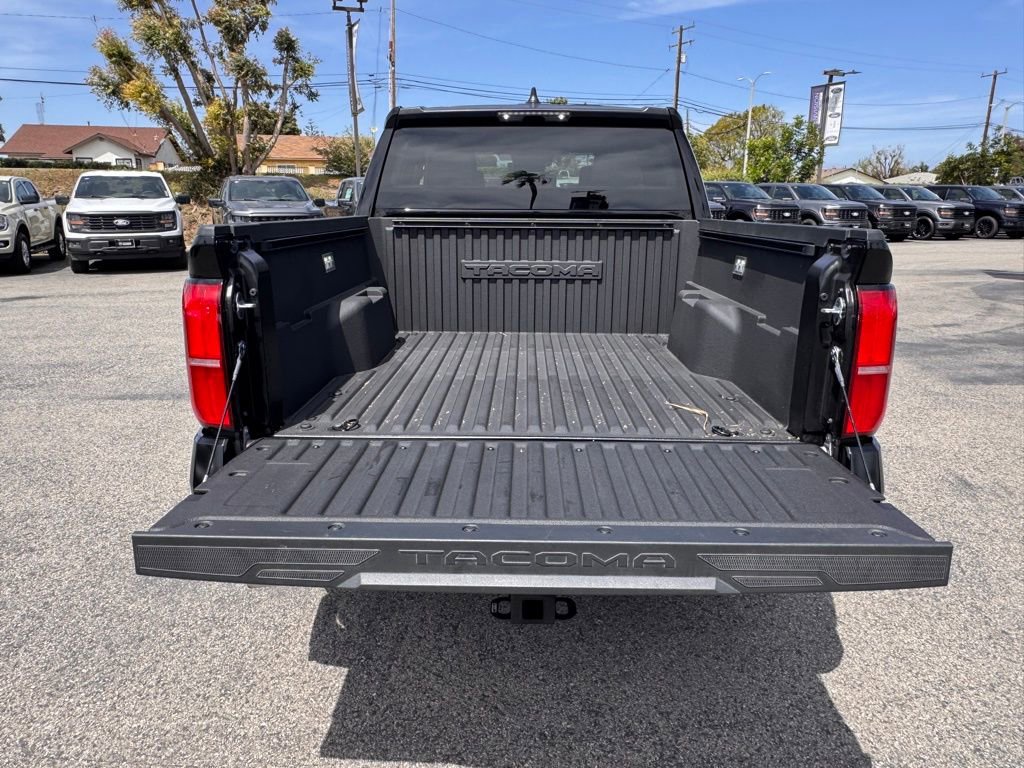 Used 2025 Toyota Tacoma SR5 image 14