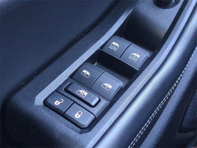 Used 2024 Jeep Grand Cherokee Limited image 25