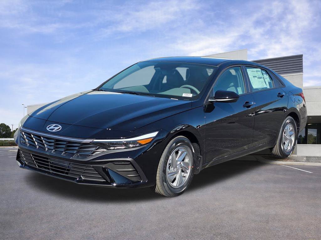 Used 2026 Hyundai Elantra SE