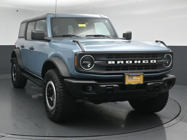 Certified 2023 Ford Bronco Black Diamond w/ Sasquatch Package AWD/4WD image 2