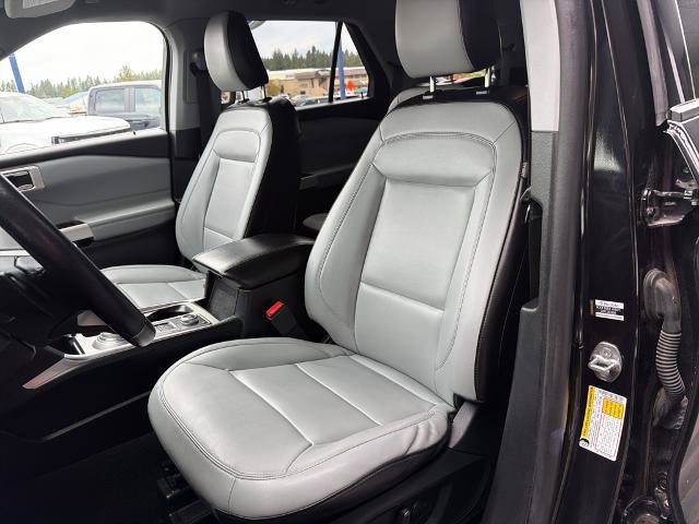 Certified 2021 Ford Explorer XLT w/ Equipment Group 202A AWD/4WD image 19