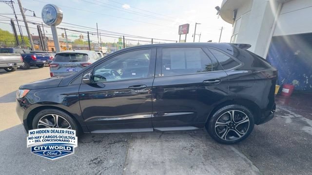 Certified 2020 Ford Edge ST w/ Cold Weather Package AWD/4WD image 2