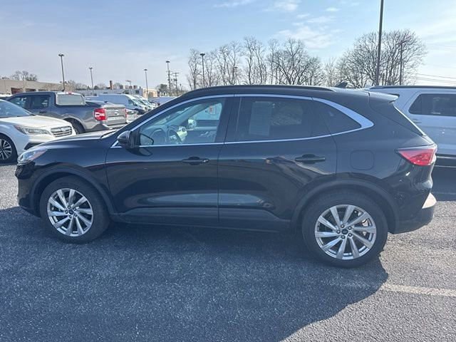 Certified 2021 Ford Escape Titanium w/ Titanium Elite Package image 2