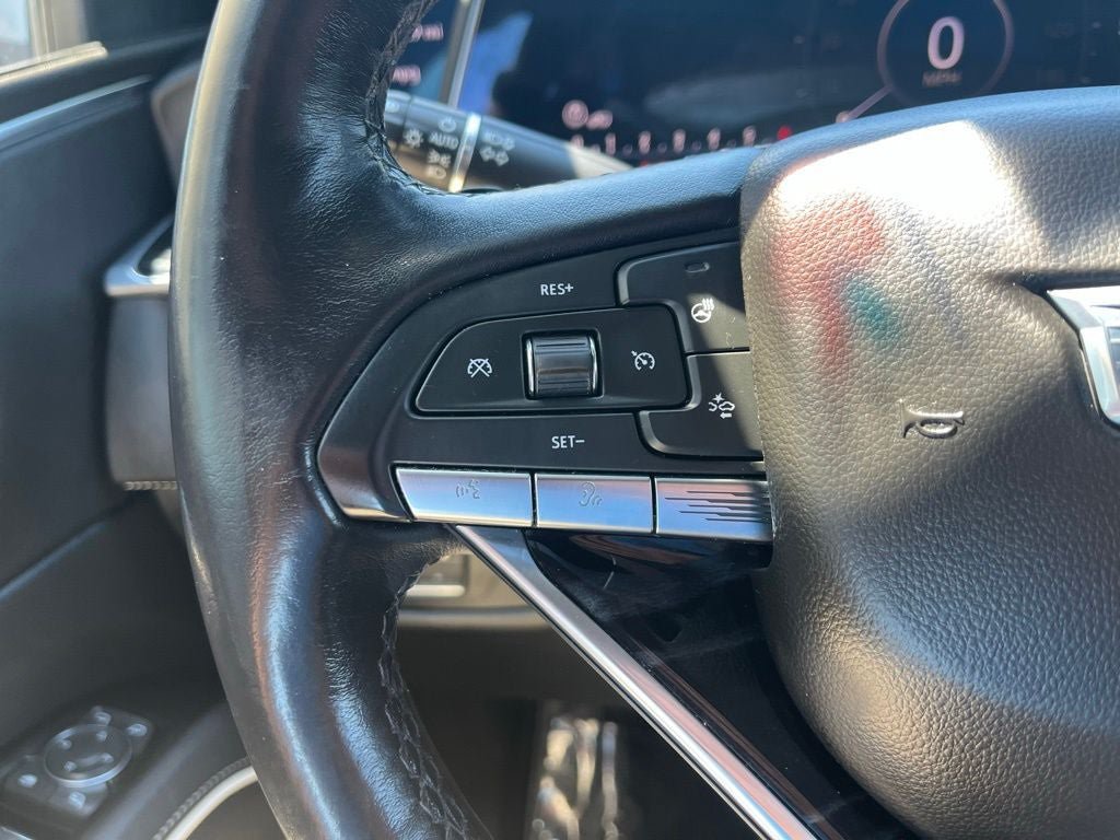 Used 2022 Cadillac Escalade Sport w/ Touring Package AWD/4WD image 32