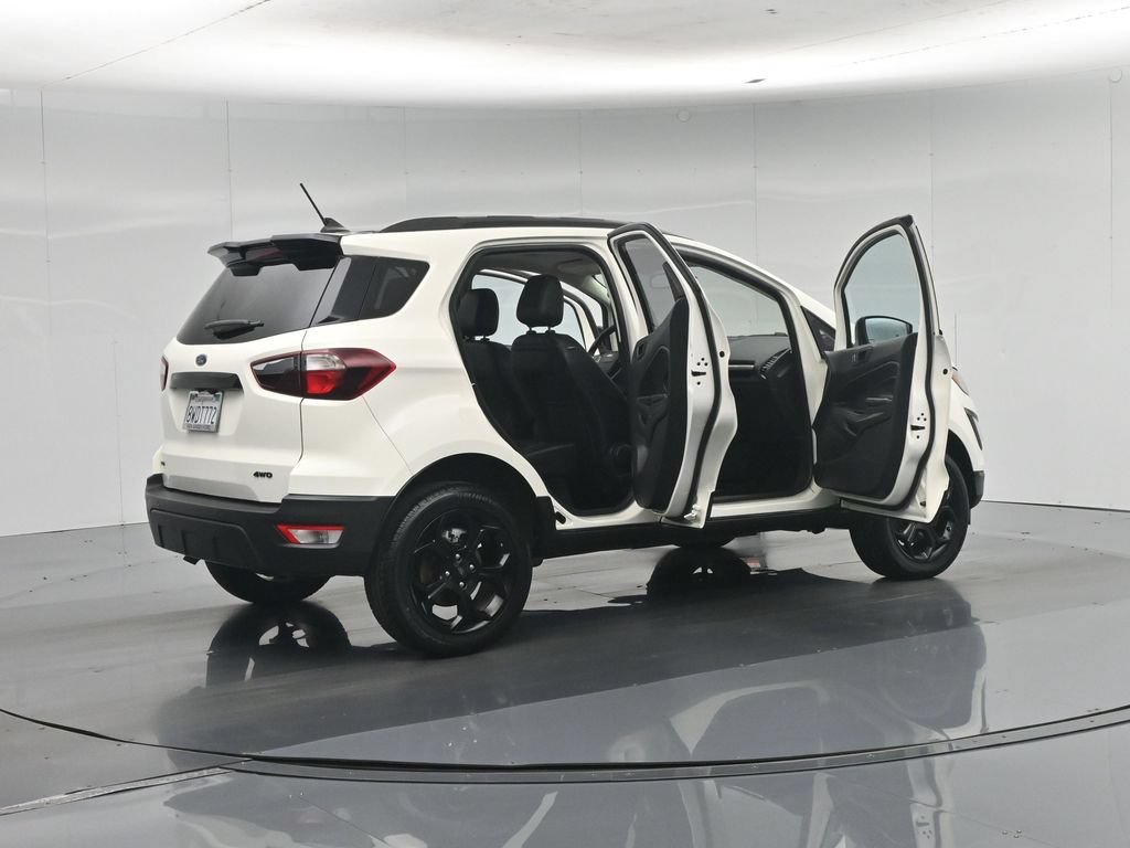 Certified 2021 Ford EcoSport SES w/ Interior Protection Package AWD/4WD image 6