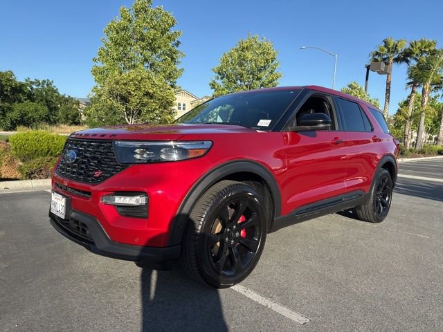 Certified 2021 Ford Explorer ST w/ Equipment Group 401A AWD/4WD image 2