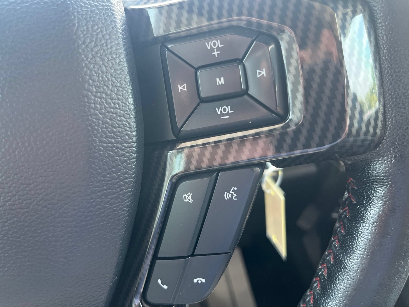 Certified 2019 Ford F150 XLT w/ Equipment Group 302A Luxury AWD/4WD image 20