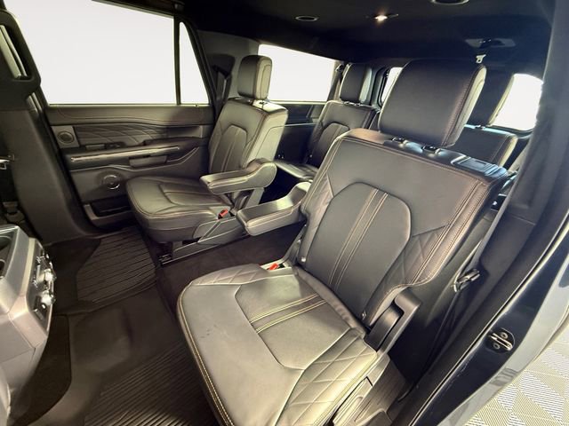 Certified 2023 Ford Expedition Max Platinum image 13