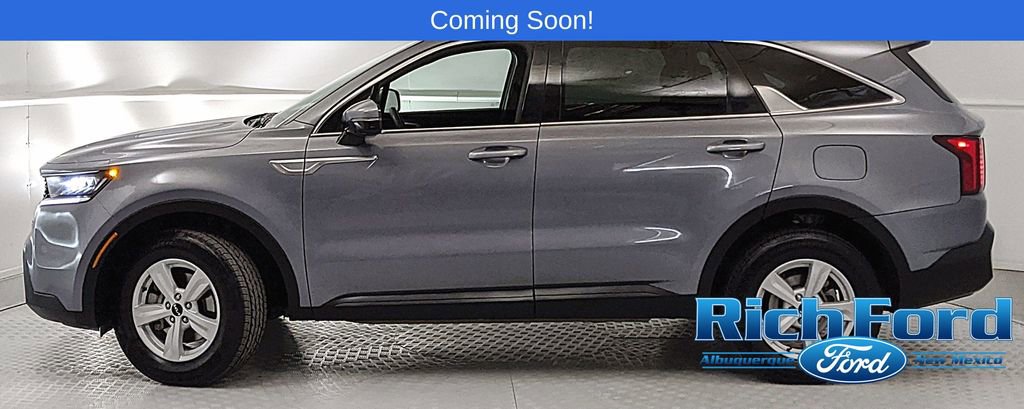 Used 2022 Kia Sorento LX AWD/4WD image 5