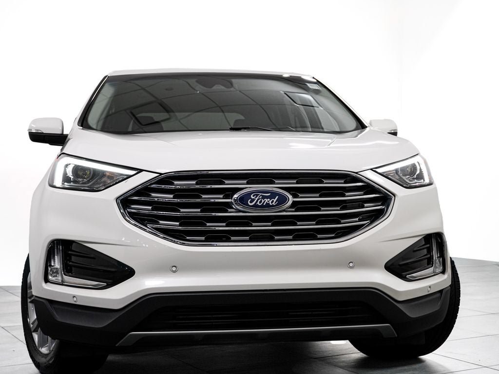 Certified 2023 Ford Edge Titanium AWD/4WD image 3