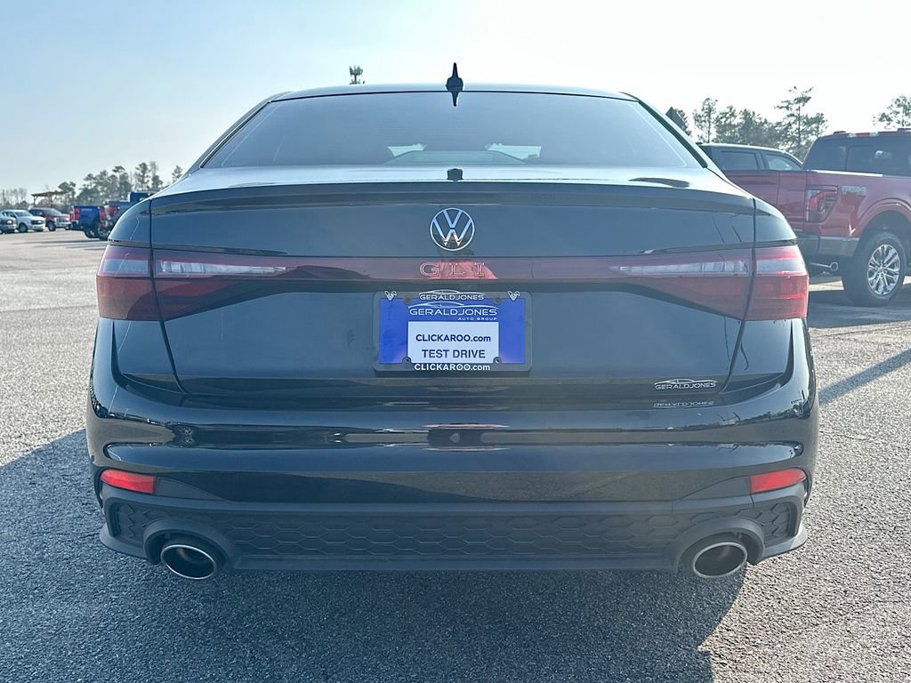 Used 2025 Volkswagen Jetta GLI Autobahn image 3