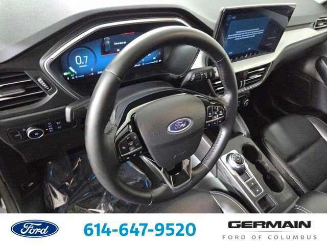 Certified 2024 Ford Escape Platinum AWD/4WD image 18