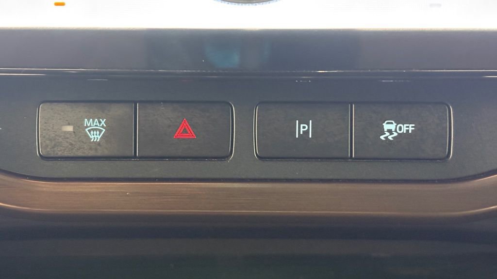 Certified 2024 Ford F150 Lightning Lariat image 36