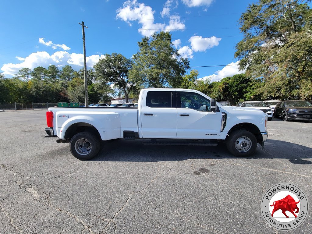 Certified 2025 Ford F350 XLT AWD/4WD image 8
