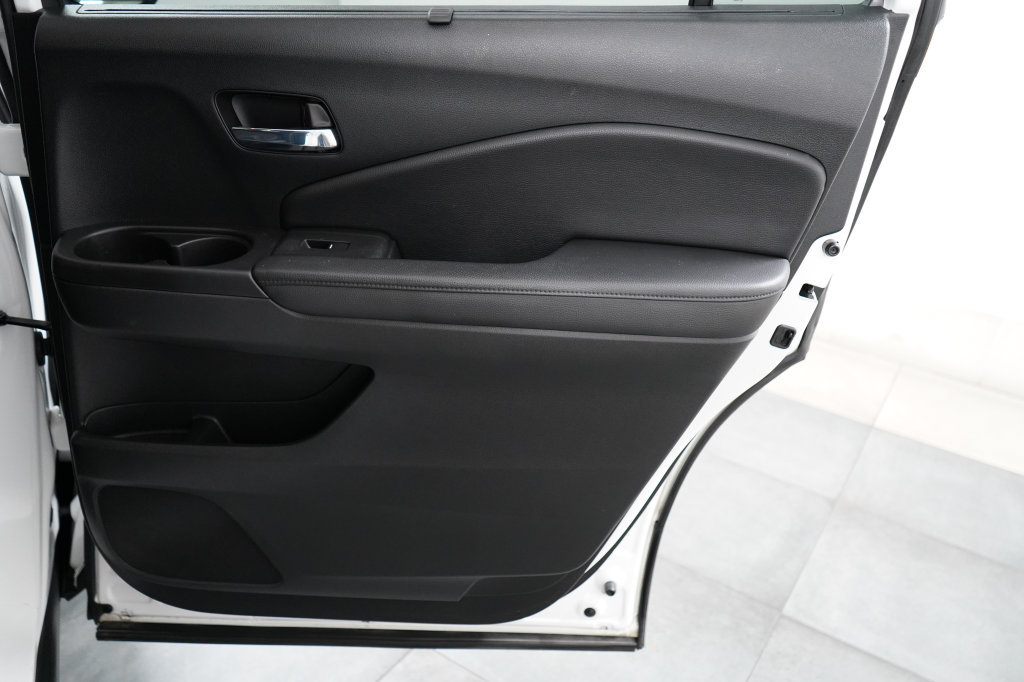Used 2021 Honda Pilot Elite image 34