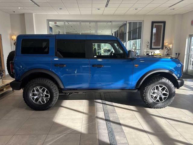 Certified 2025 Ford Bronco Badlands AWD/4WD image 6