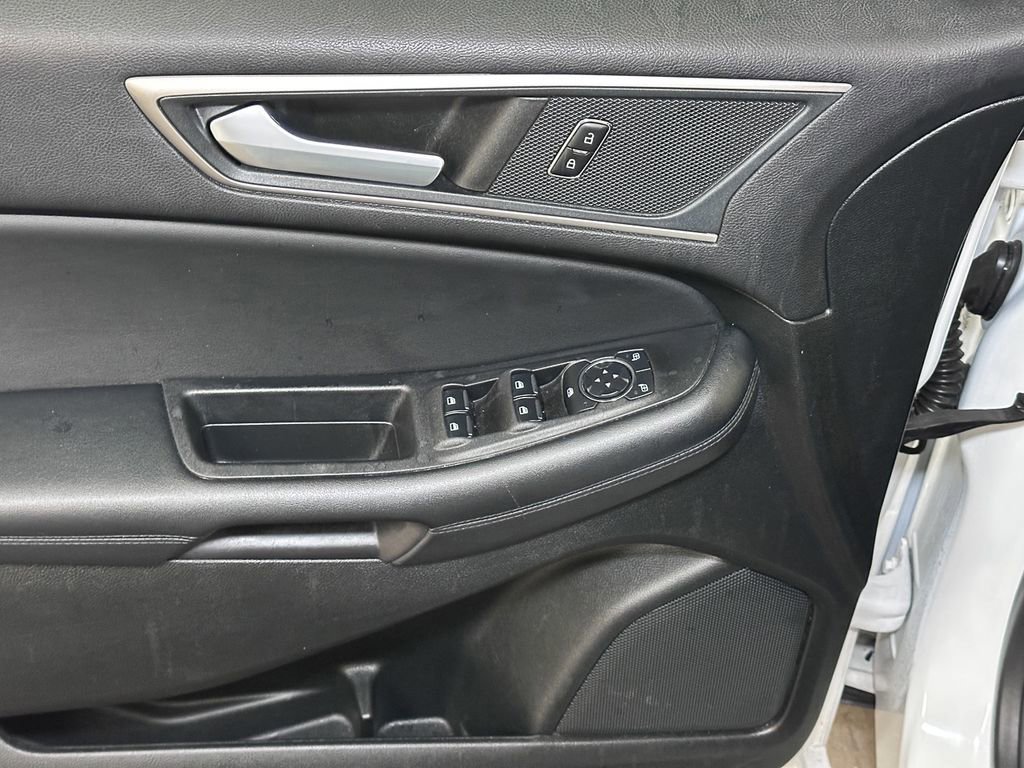 Certified 2023 Ford Edge SEL image 22