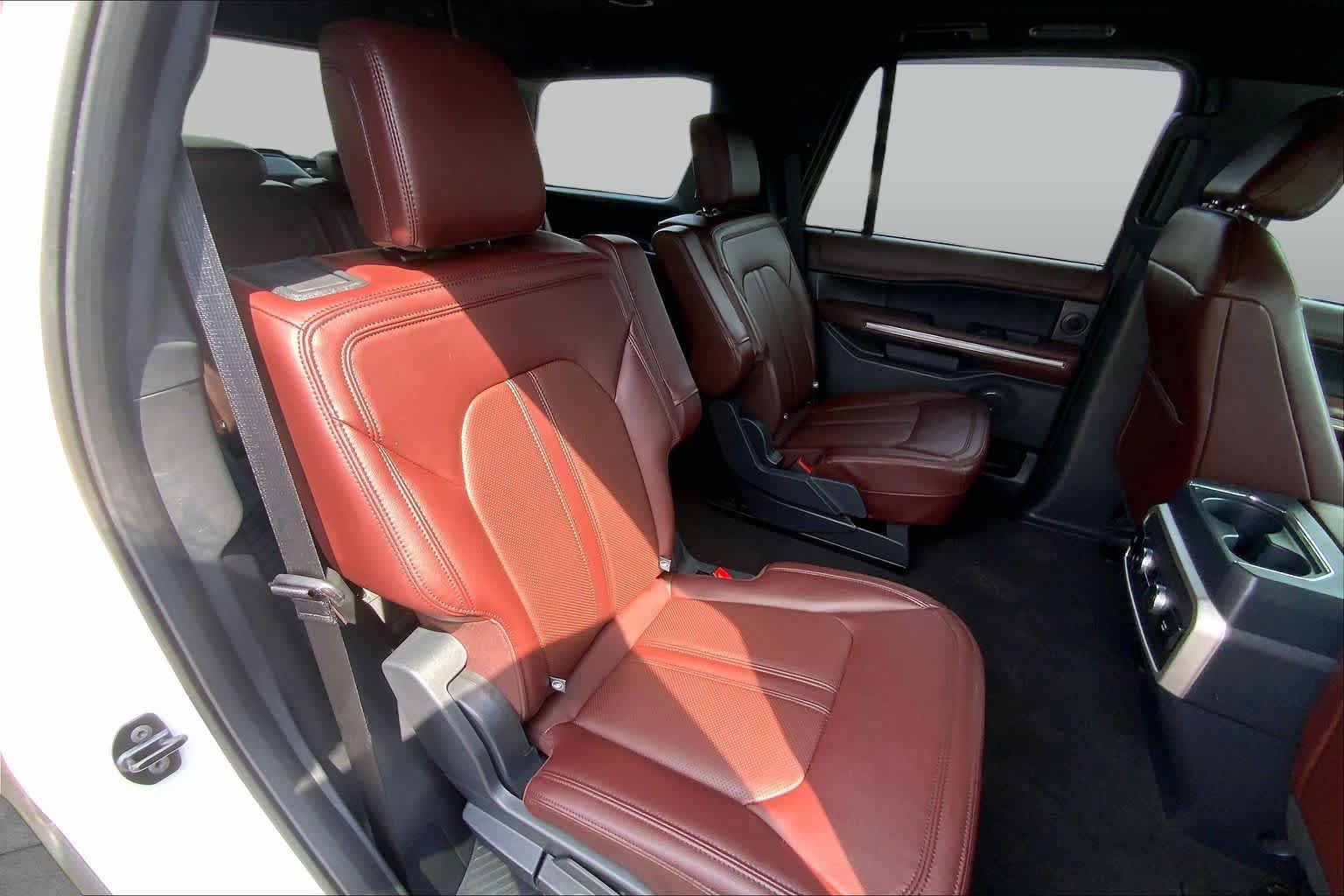 Certified 2024 Ford Expedition Limited RWD image 20