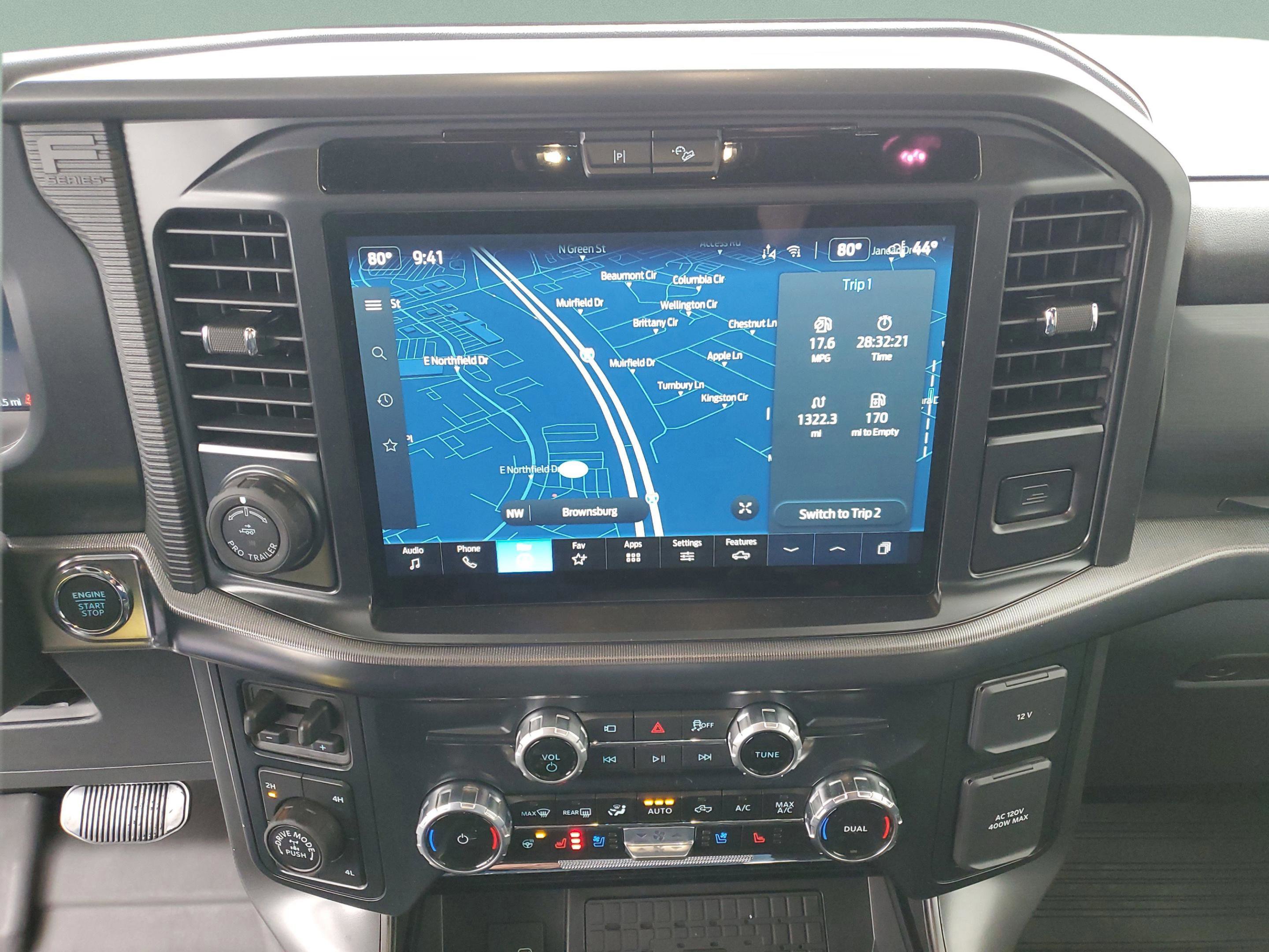 Certified 2025 Ford F150 Lariat w/ Equipment Group 502A High image 26