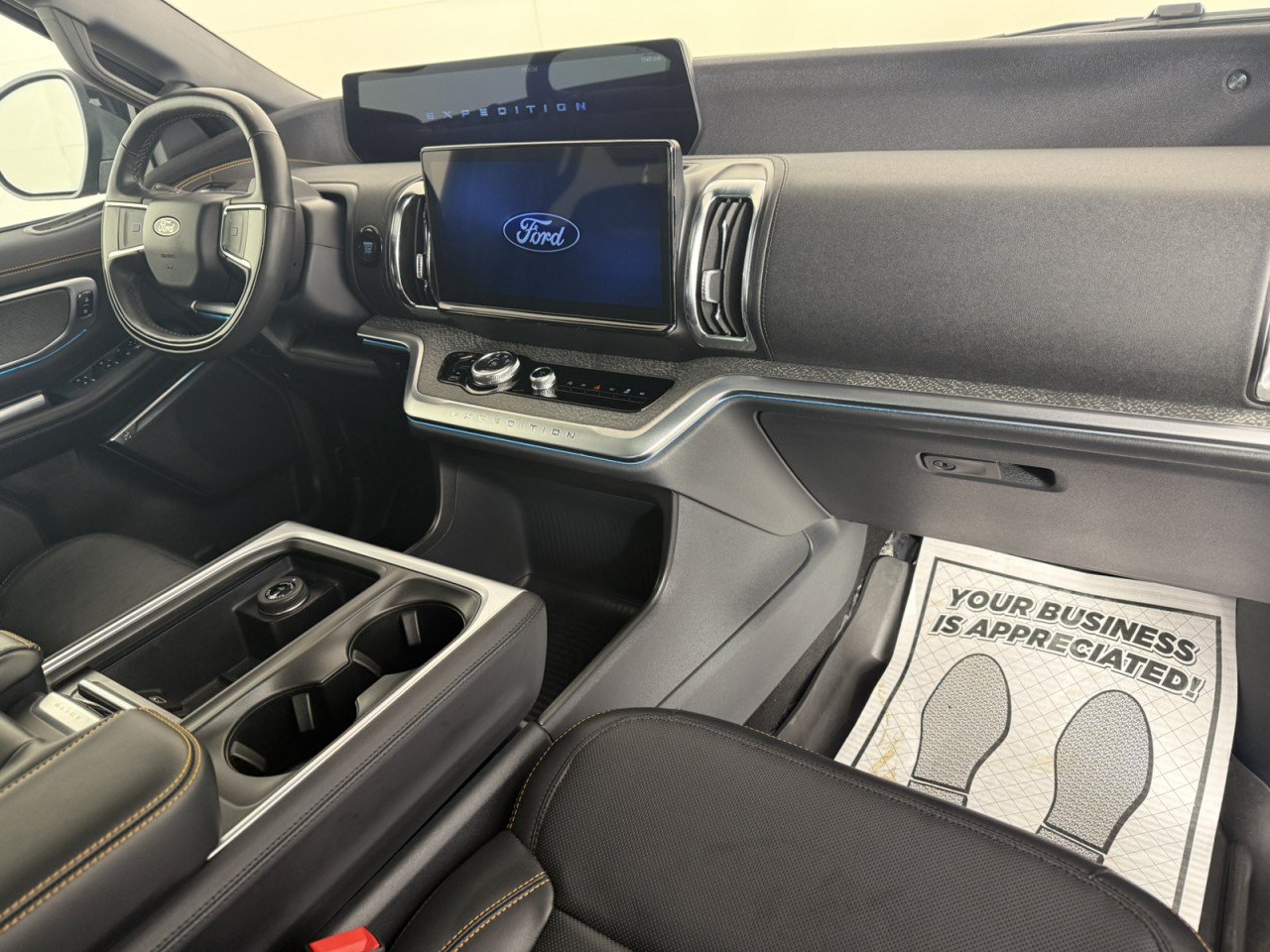 Certified 2025 Ford Expedition Tremor AWD/4WD image 11