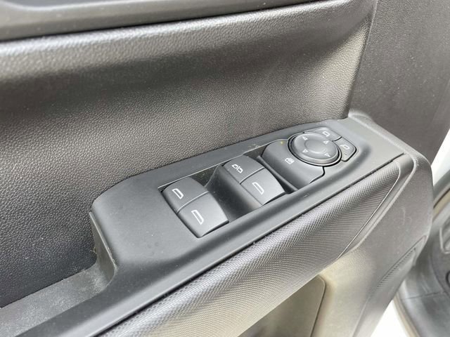 Used 2024 Chevrolet Silverado 1500 Custom image 18