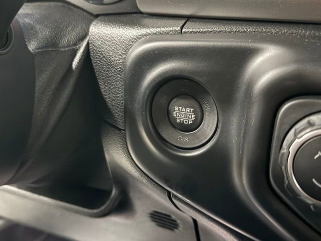 Used 2021 Jeep Wrangler Unlimited Sport image 17