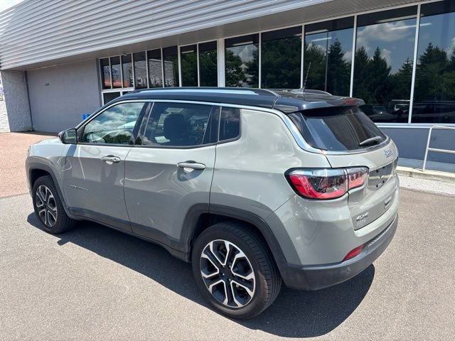 Used 2022 Jeep Compass Limited AWD/4WD image 32