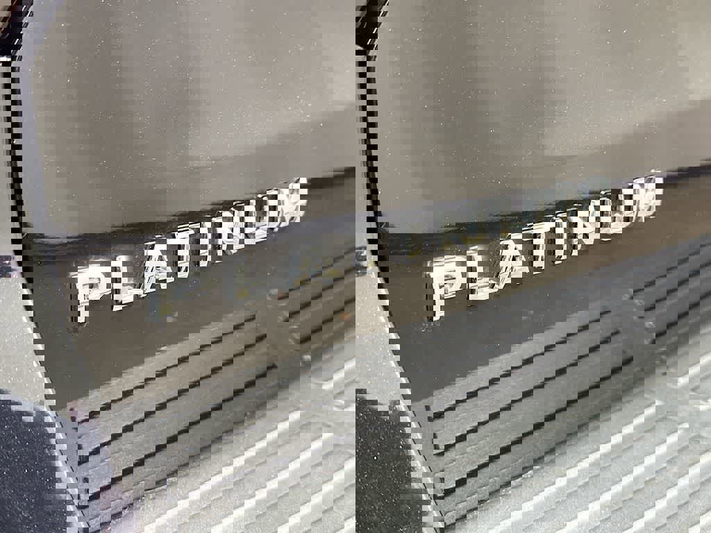 Certified 2023 Ford Expedition Platinum image 7