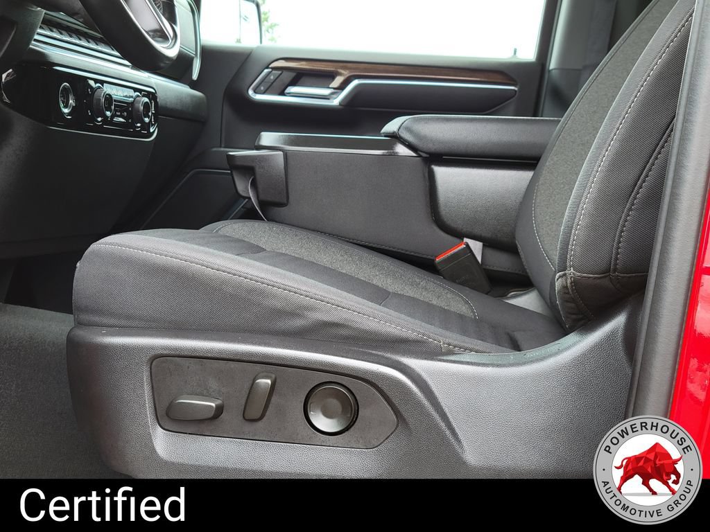 Used 2023 Chevrolet Silverado 1500 LT AWD/4WD image 24