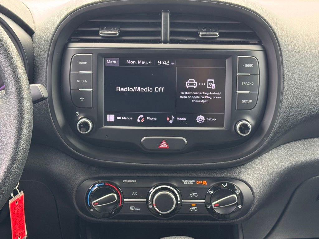 Used 2023 Kia Soul LX w/ Option Group 015 FWD image 26