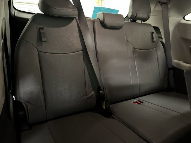Used 2024 Toyota Sienna XLE image 8
