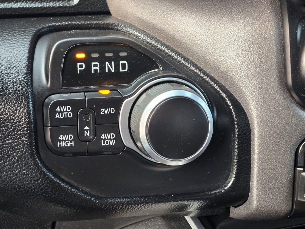 Used 2021 RAM 1500 Big Horn image 30