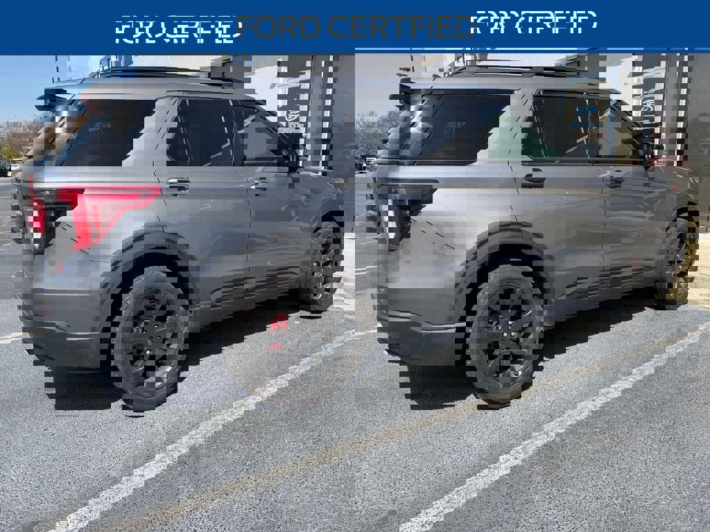 Certified 2022 Ford Explorer ST w/ Equipment Group 401A image 2