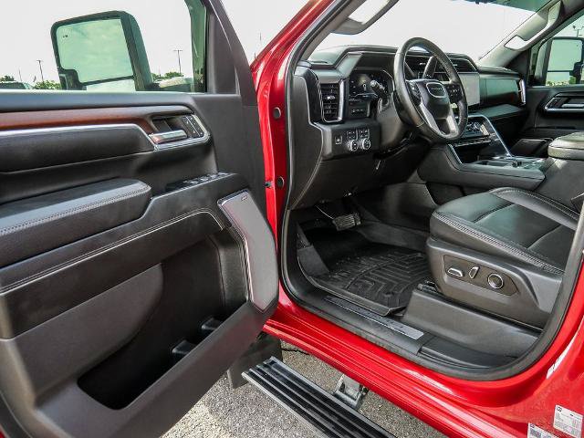 Used 2024 GMC Sierra 2500 Denali w/ Denali Reserve Package AWD/4WD image 39