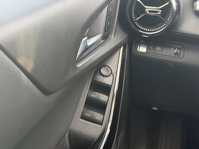 Used 2026 Chevrolet Equinox LT FWD image 19
