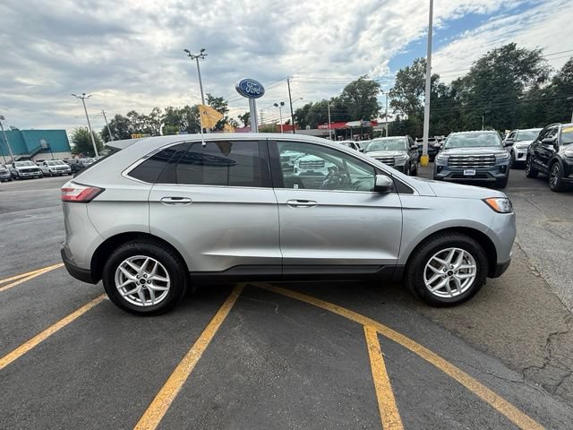 Certified 2023 Ford Edge SEL w/ Convenience Package AWD/4WD image 10