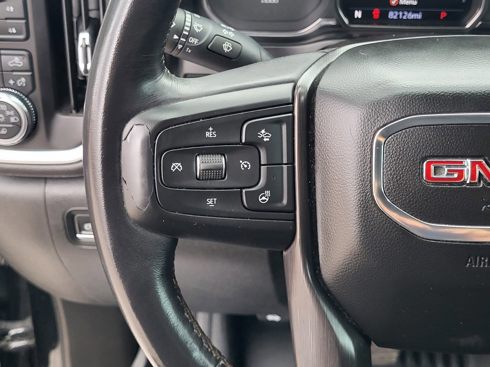 Used 2021 GMC Sierra 2500 AT4 w/ AT4 Premium Plus Package image 28