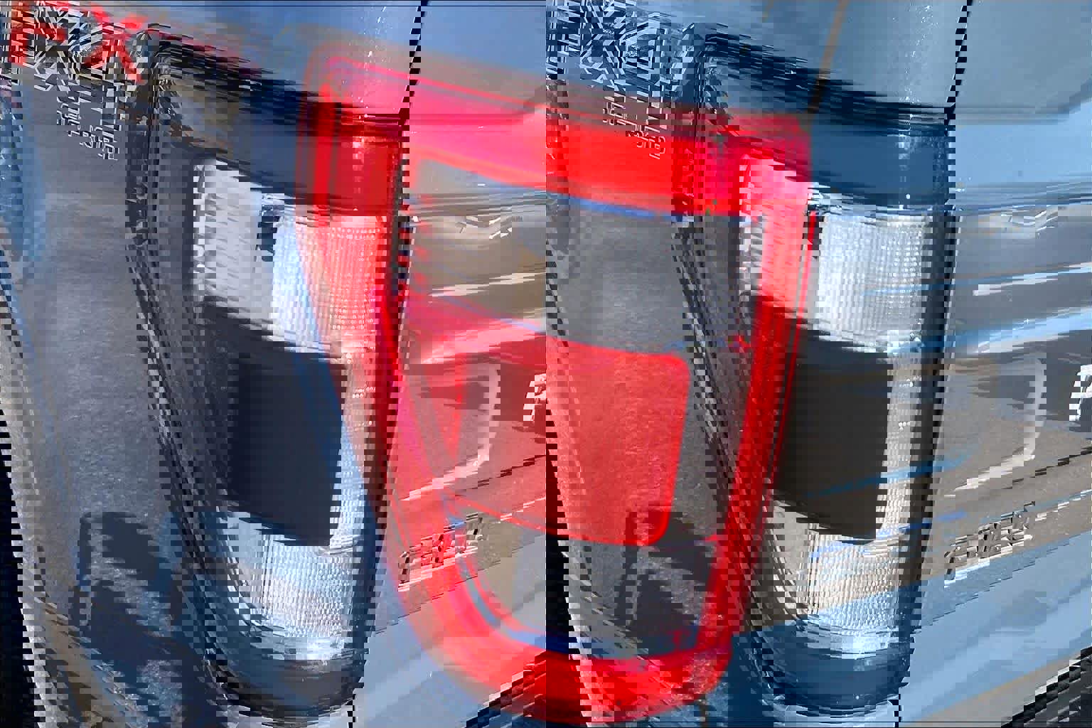 Certified 2023 Ford F150 Platinum w/ Equipment Group 701A High image 28