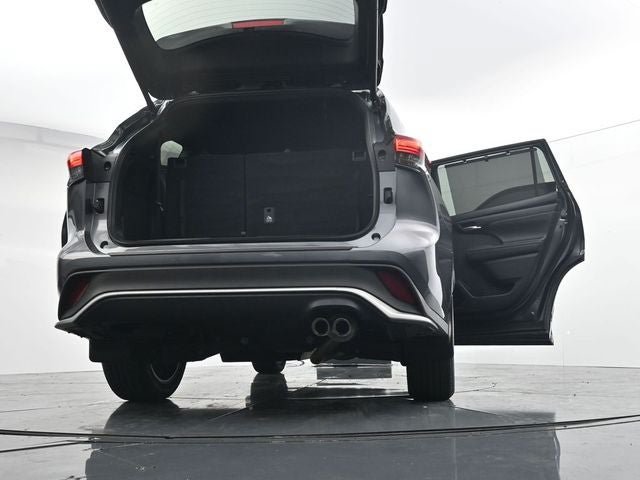 Used 2024 Toyota Highlander XSE AWD/4WD image 49