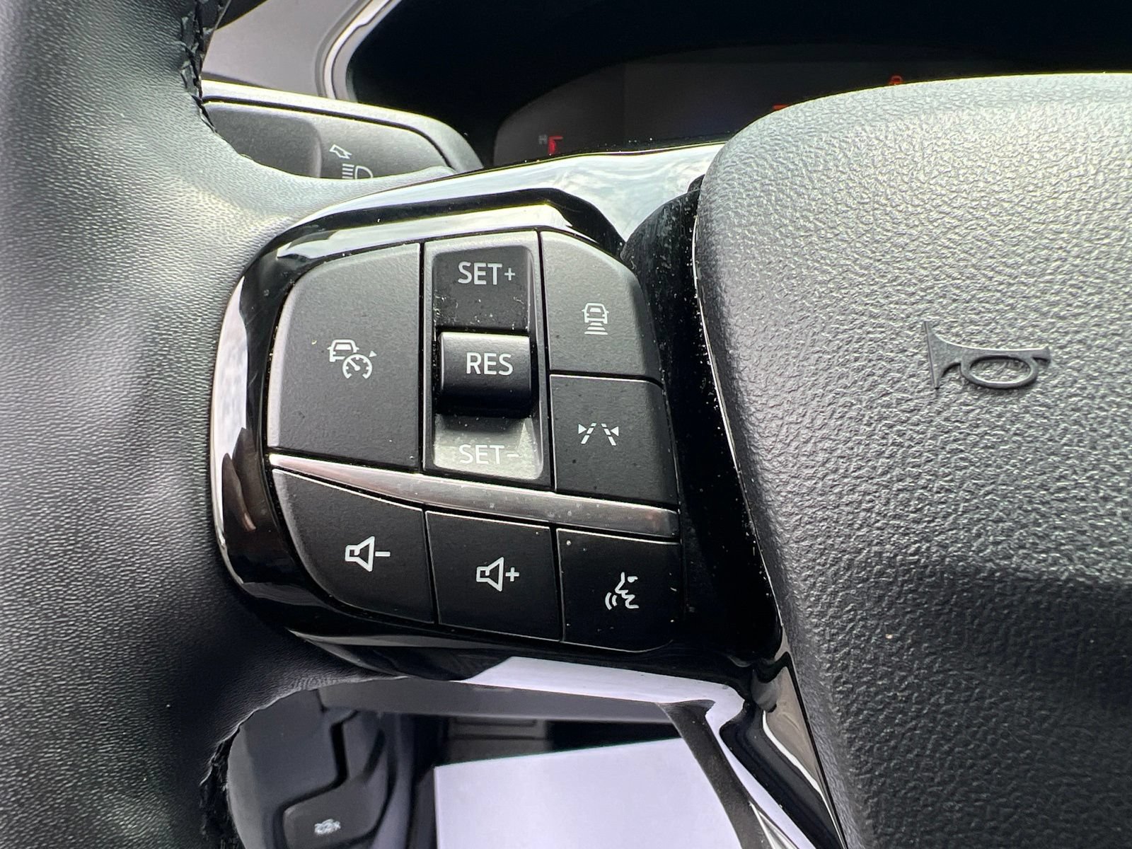 Certified 2024 Ford Escape Active w/ Tech Pack #1 AWD/4WD image 27