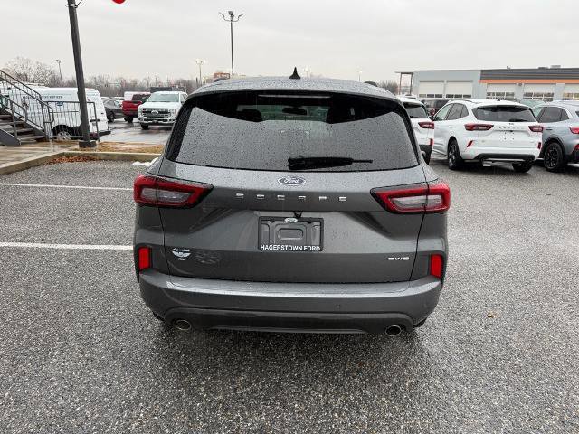 Certified 2024 Ford Escape ST-Line w/ Tech Pack #1 image 4